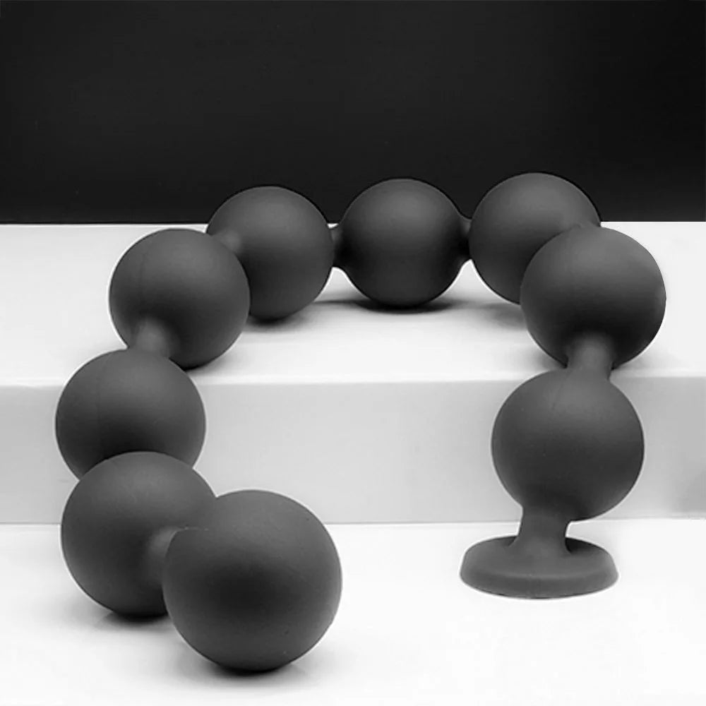 Boules anales géantes